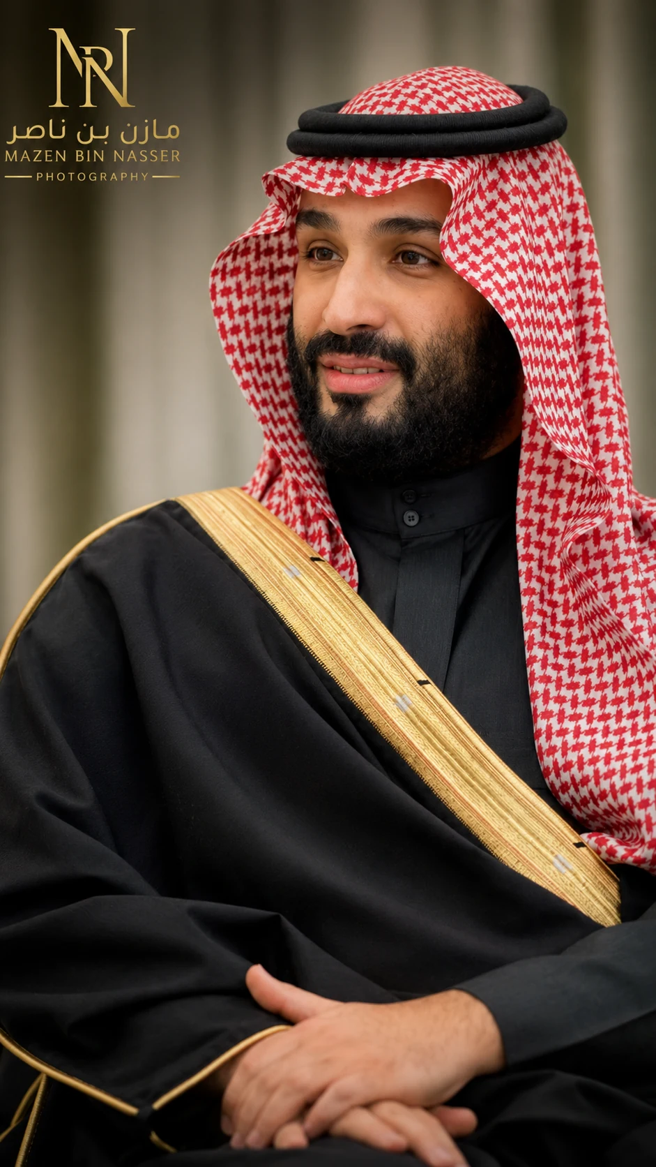 توثيق بصري لشخصية سعودية بارزة في مناسبة رسمية